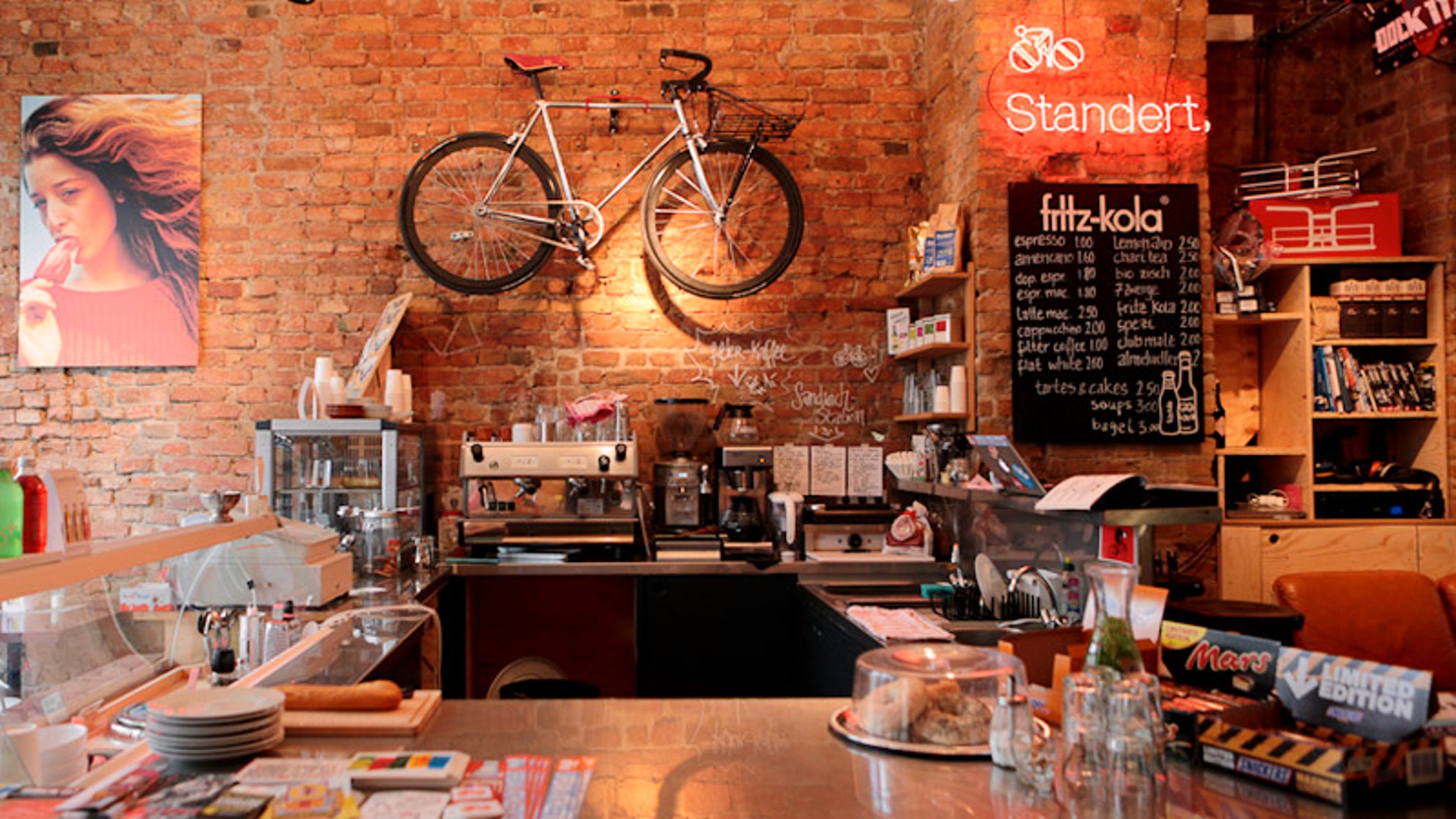 The Best Cafes to Study in Peace in Madrid 3 la bicicleta
