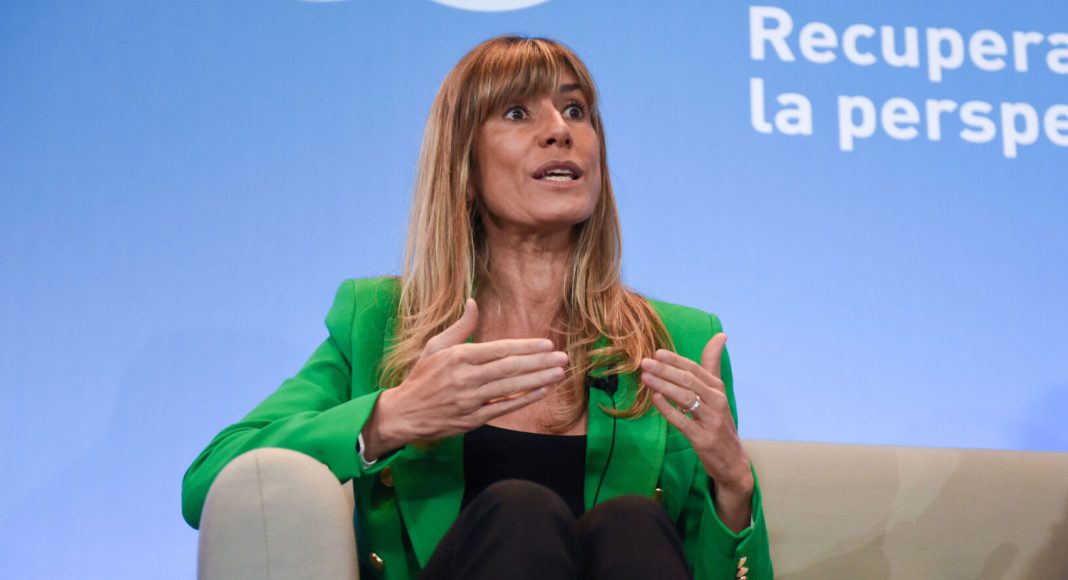 Begoña Gómez Leaves IE Africa Center | The Stork