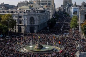 At Least 200,000 Protest Madrid’s Healthcare System