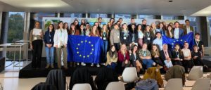 El dinosaurio europeo y la misión de Youth4Regions